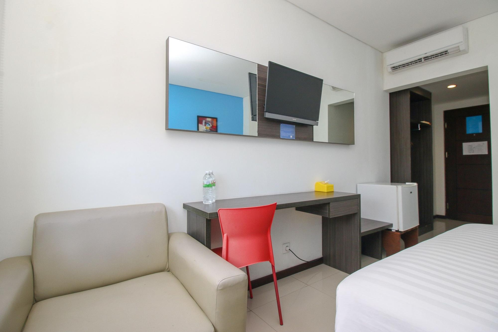 Pratama Hotel & Convention Ματαράμ Εξωτερικό φωτογραφία