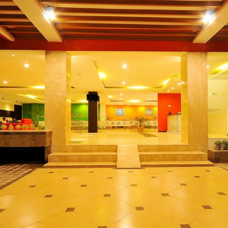 Pratama Hotel & Convention Ματαράμ Εξωτερικό φωτογραφία
