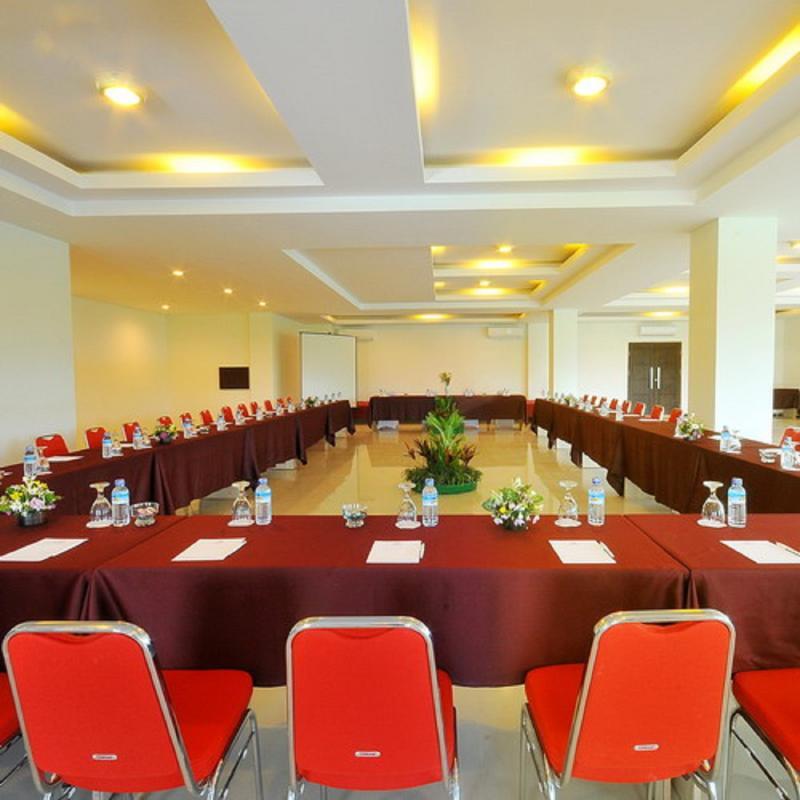 Pratama Hotel & Convention Ματαράμ Εξωτερικό φωτογραφία