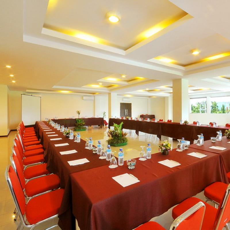 Pratama Hotel & Convention Ματαράμ Εξωτερικό φωτογραφία